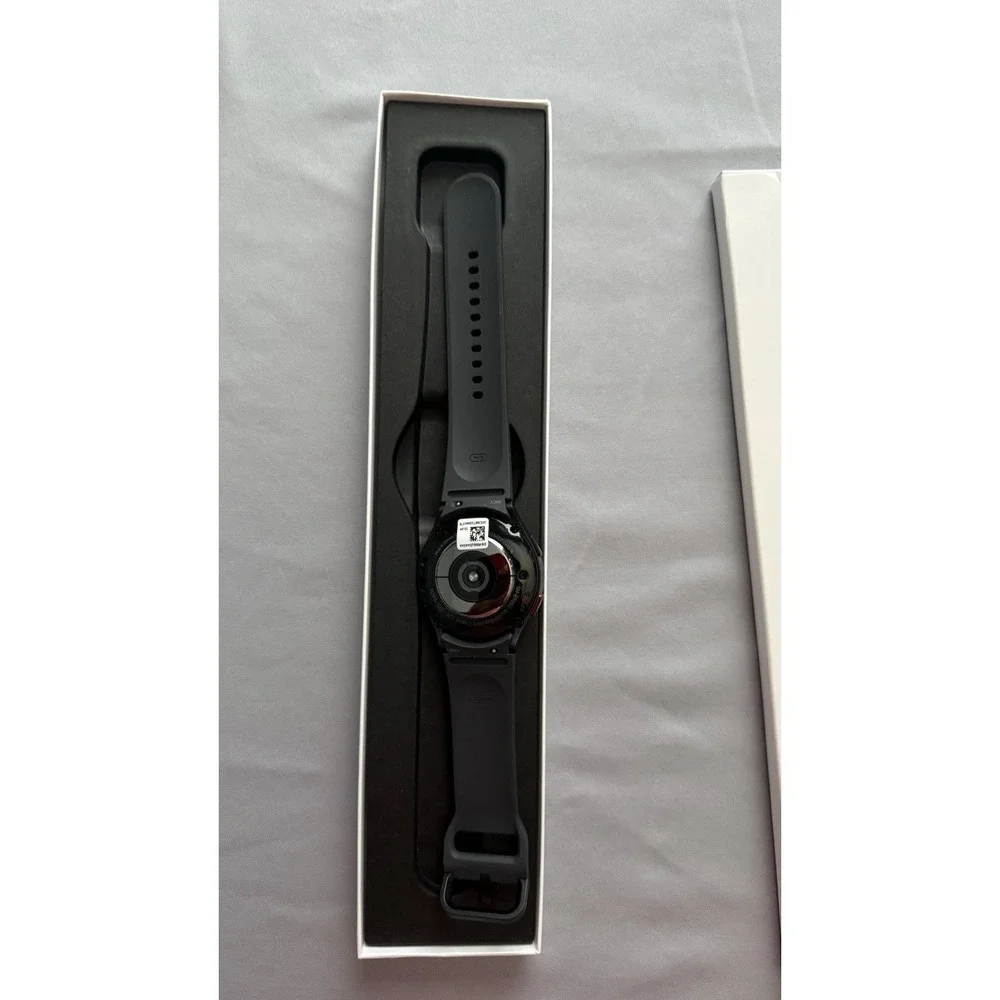 Samsung Galaxy Watch5 Pro 40mm Face Unlocked Graphite Gray Open Box New‎